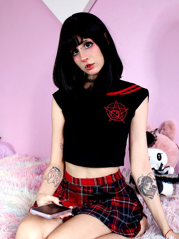 jadelaverne instagram image archive image