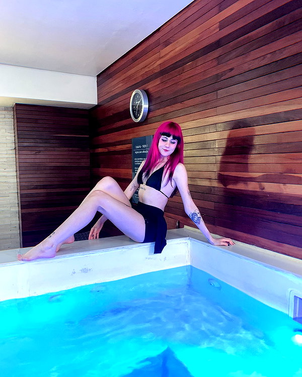jadelaverne instagram image archive image