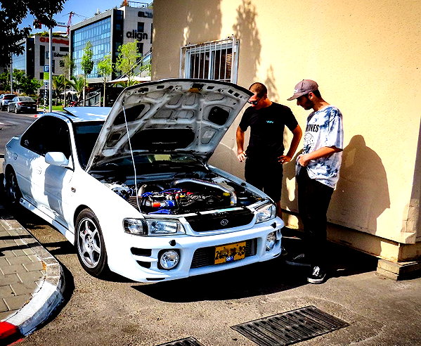eitan.420 instagram image archive image