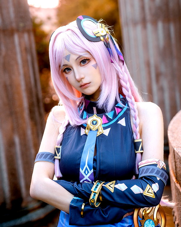 miee_cos instagram image archive image