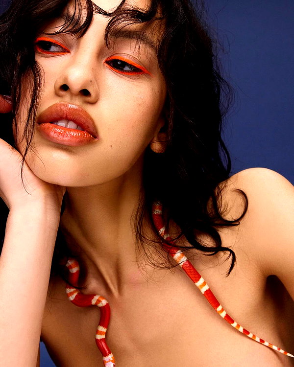 leonanaomii instagram image archive image