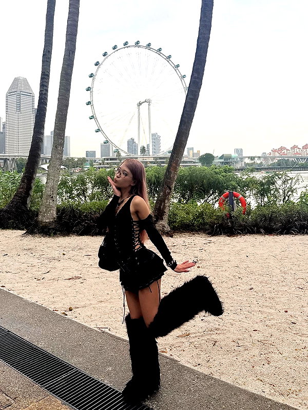 _nei.ko instagram image archive image