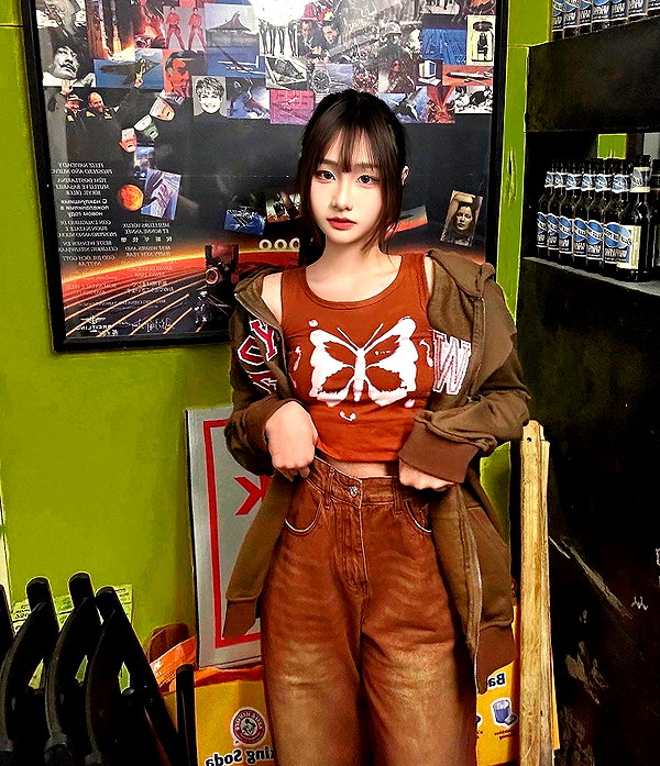 lai_931201 instagram image archive image