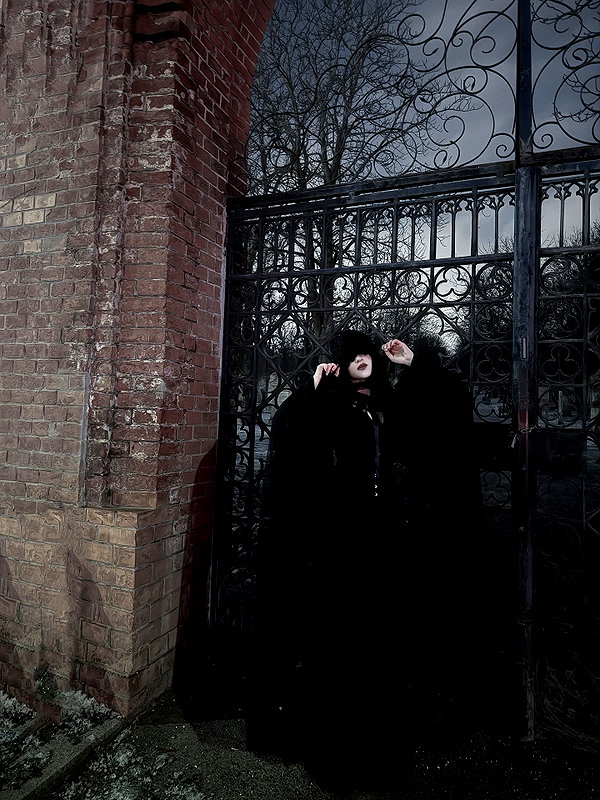 andasrose instagram image archive image