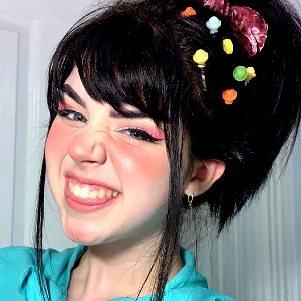yeahimcaroline instagram image archive image