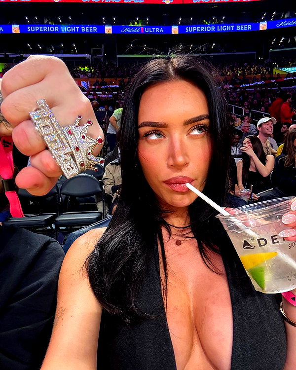 staskaranikolaou instagram image archive image