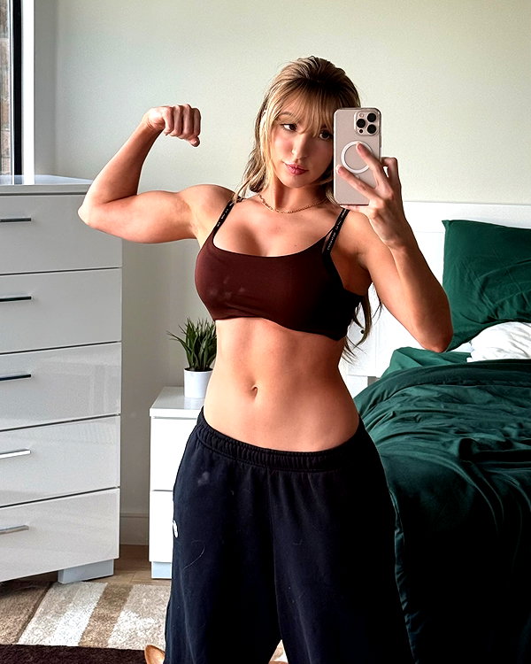 missbrisolo instagram image archive image