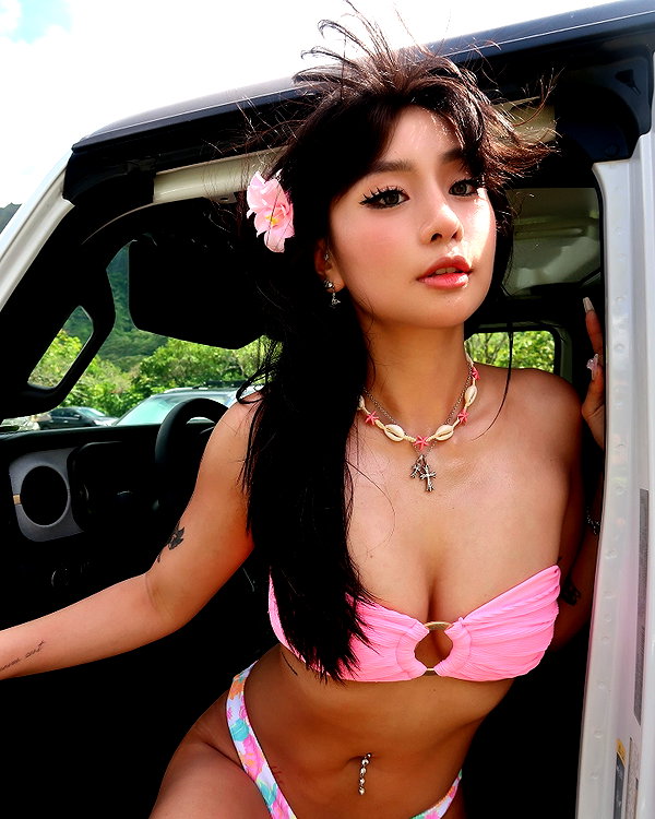 tiffanobi instagram image archive image
