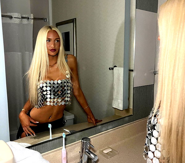 marissaayerss instagram image archive image