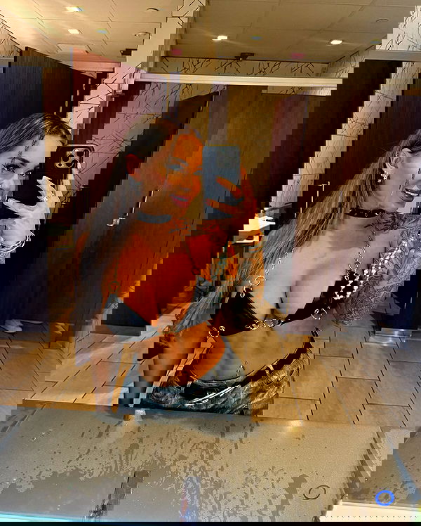 itshayleydavies itshayleydavies archive image