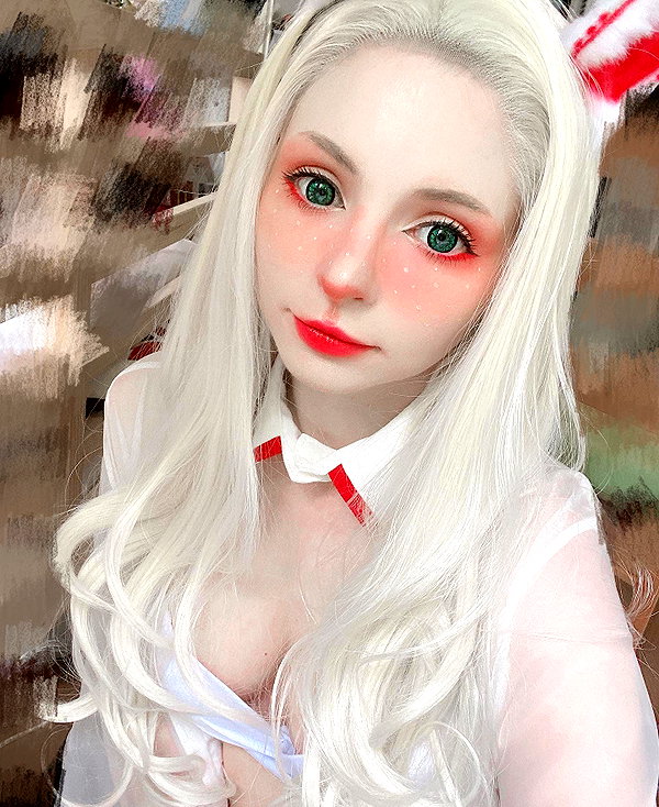 peachmilky_ instagram image archive image