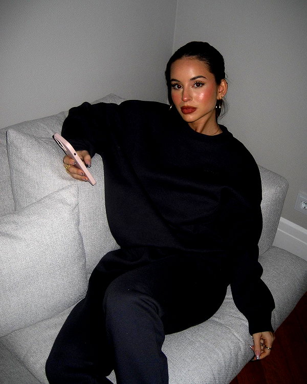 zoeliss instagram image archive image