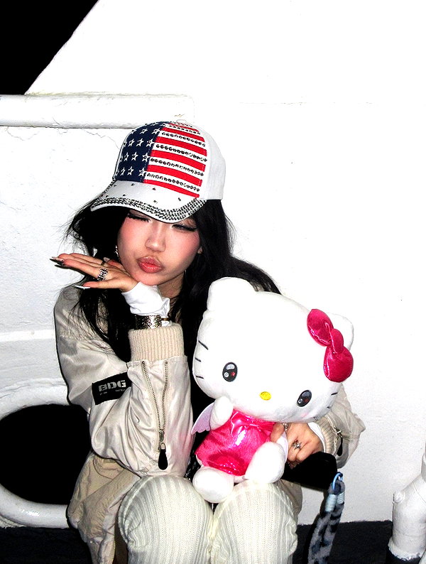 joycee.e instagram image archive image