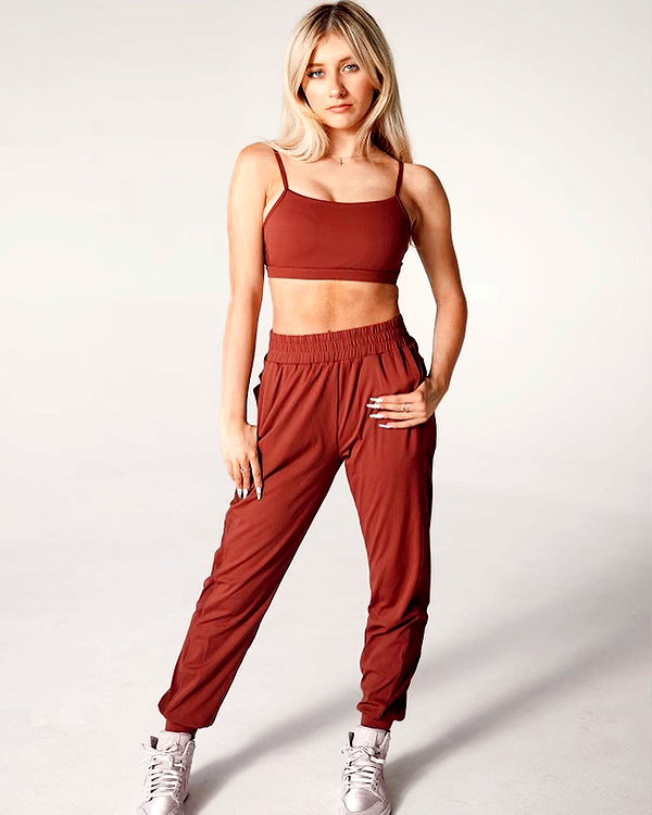 ellianawalmsley instagram image archive image