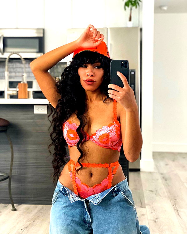 kieraplease instagram image archive image