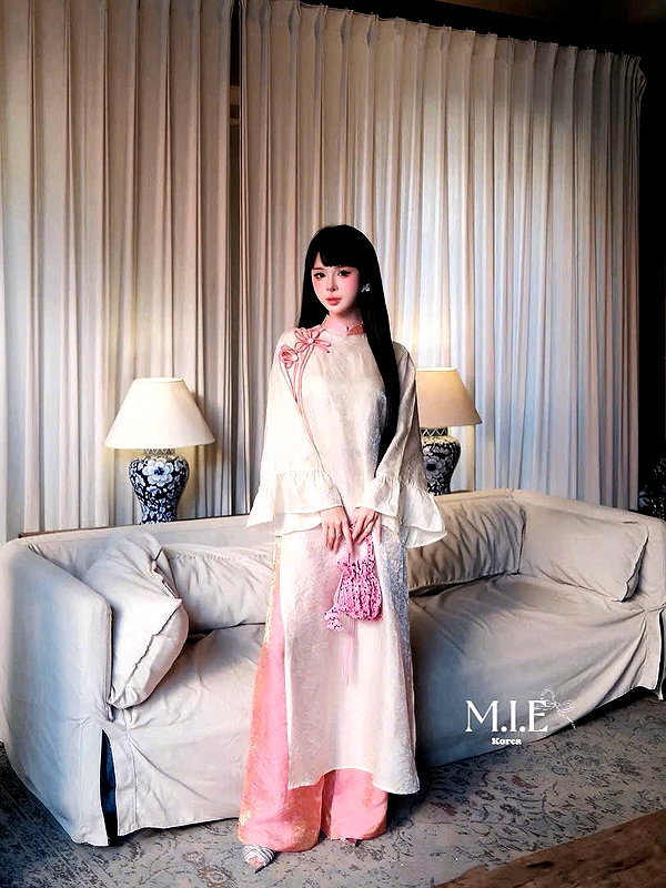 lyhythuedoxinh instagram image archive image