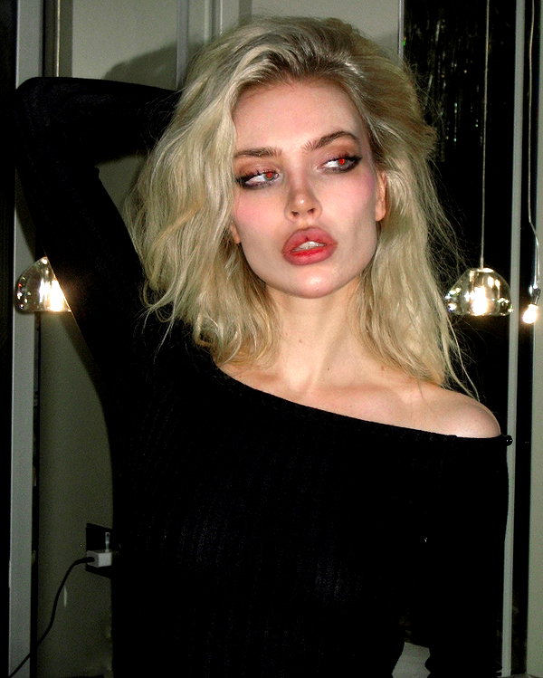 anya4everr instagram image archive image
