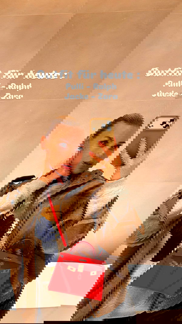 alexis.blond alexis.blond archive image