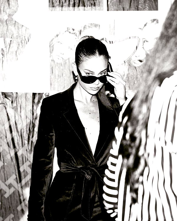 barzomer instagram image archive image