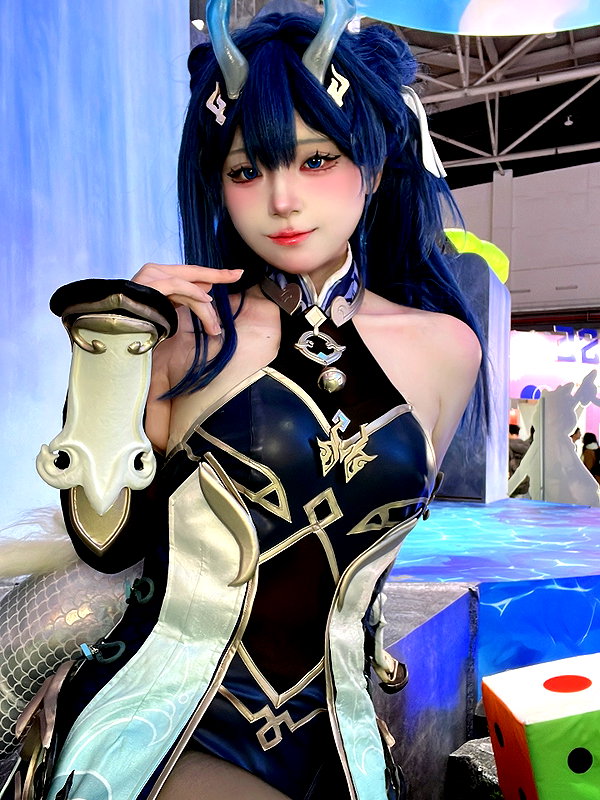 purinn_cos instagram image archive image