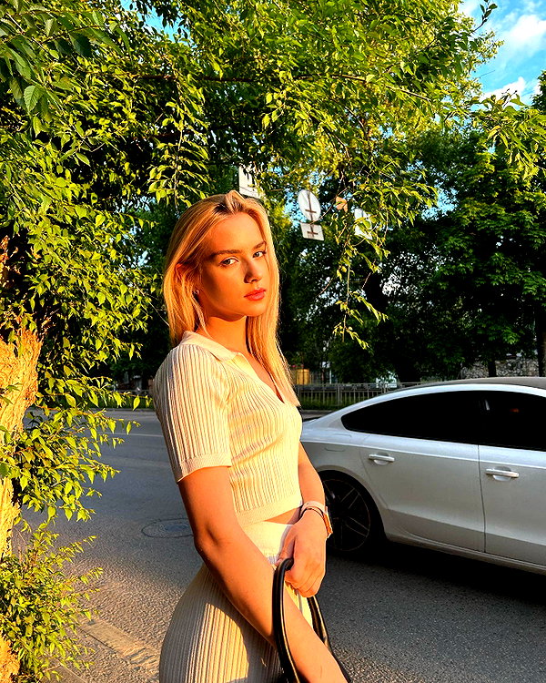 miikheeva_stasiiya instagram image archive image