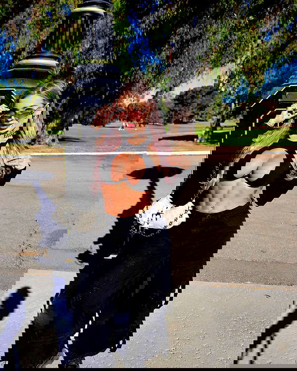 itshayleydavies itshayleydavies archive image