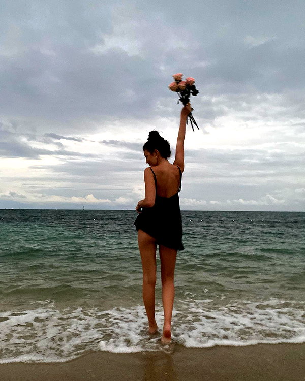 chloerosenbaum instagram image archive image