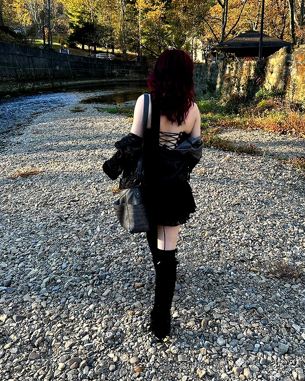 ash.onme instagram image archive image