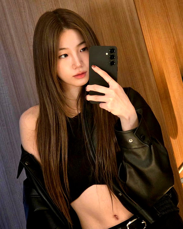 zuhazana instagram image archive image