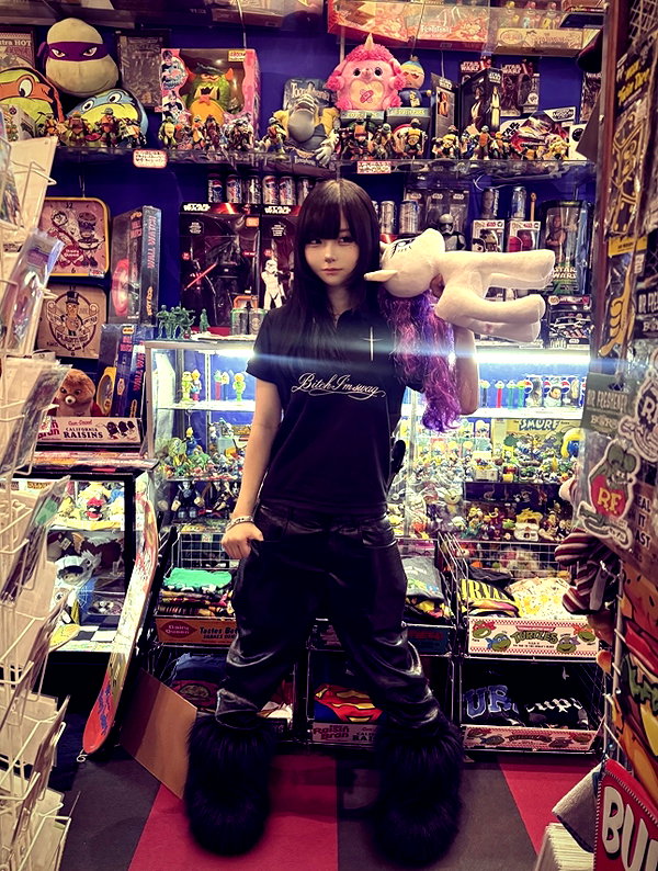 9unxx7 instagram image archive image