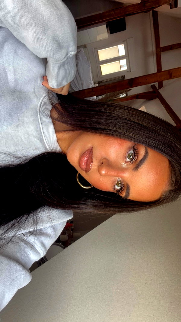 zoeliss instagram image archive image