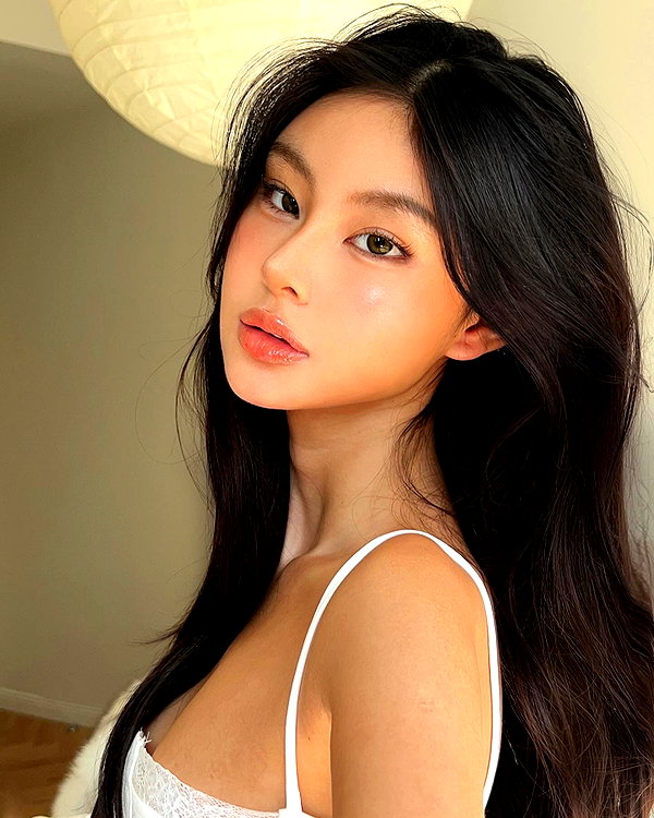 ll.lu1s instagram image archive image