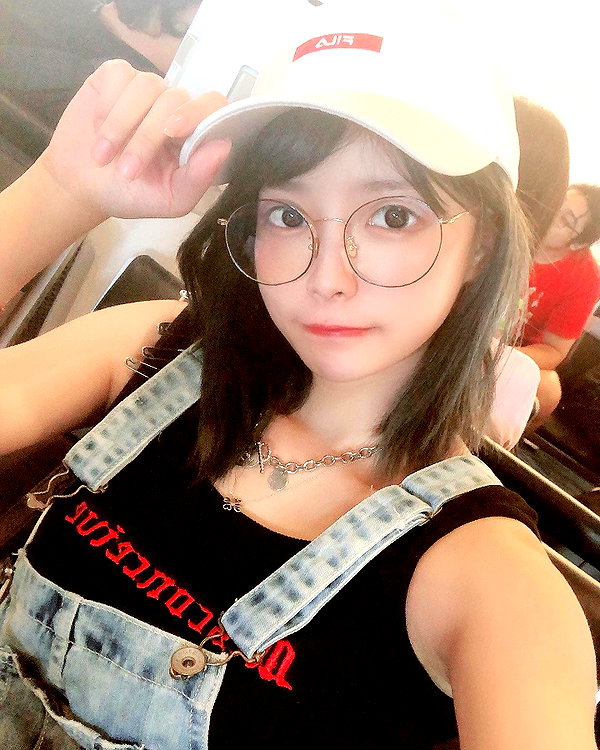 erokochiba instagram image archive image
