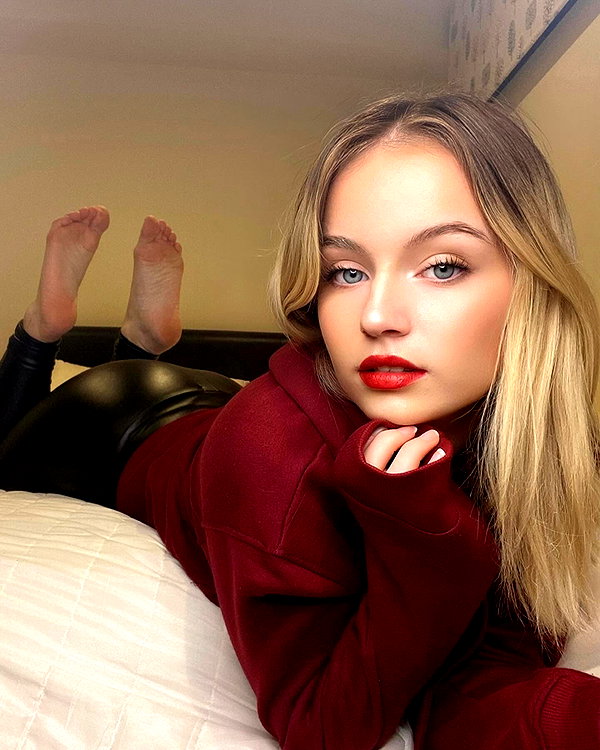 britneyellis50 archive image