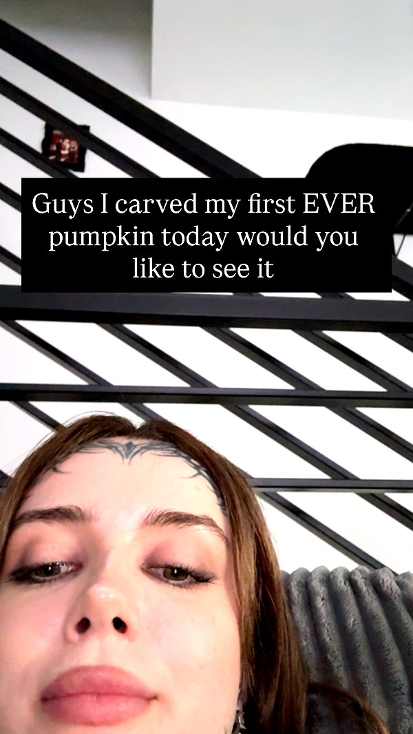nikkibitez instagram image archive image