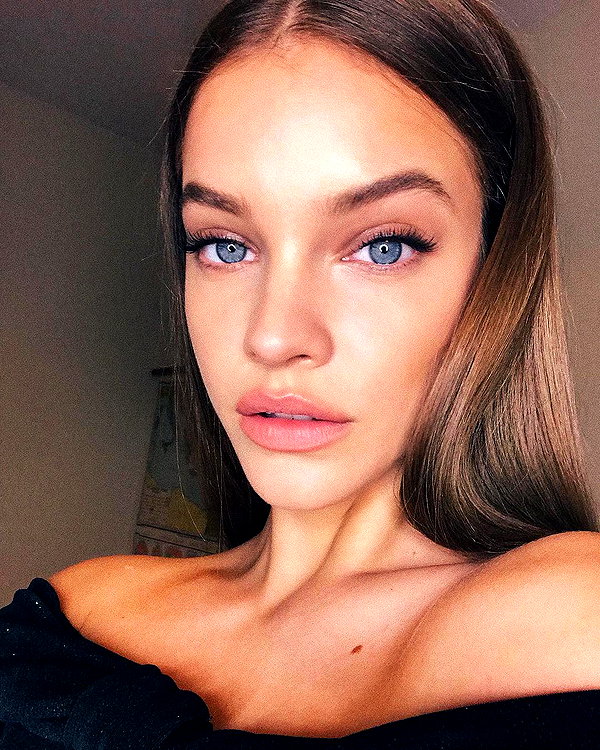 realbarbarapalvin instagram image archive image