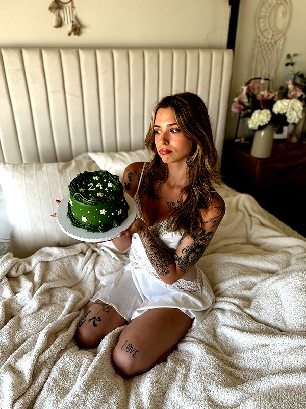 natalieexking instagram image archive image