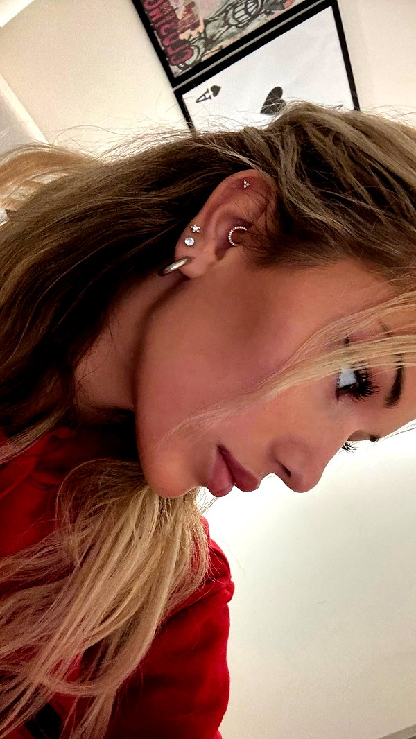 breckiehill instagram image archive image