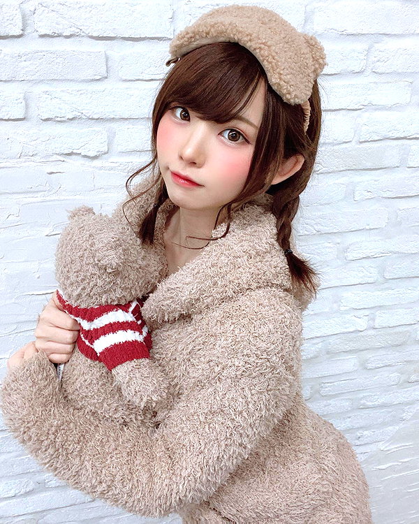 enakorin instagram image archive image
