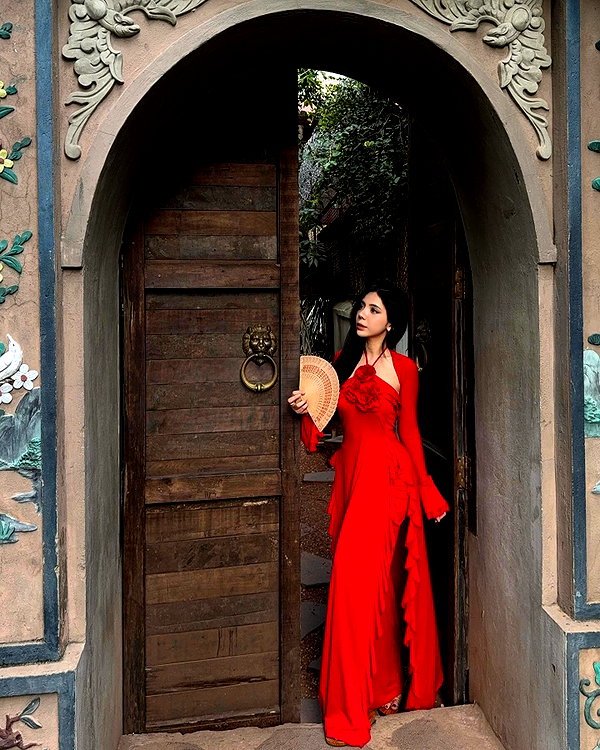 lyhythuedoxinh instagram image archive image