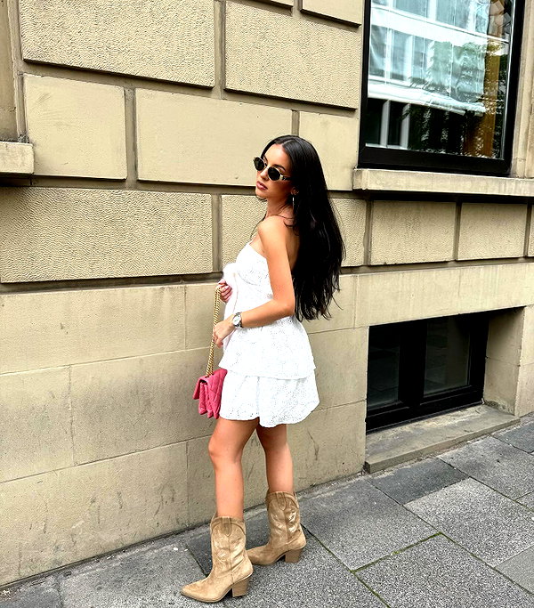 zoeliss instagram image archive image