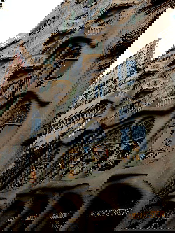 giangg._ giangg._ archive image