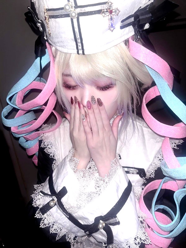 yuyuslivestreamdiary instagram image archive image