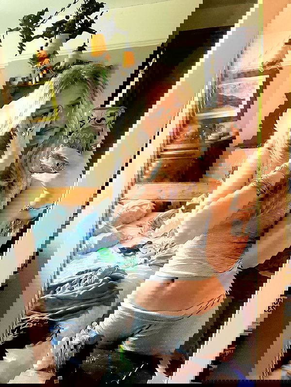 kitty.elliss kitty.elliss archive image