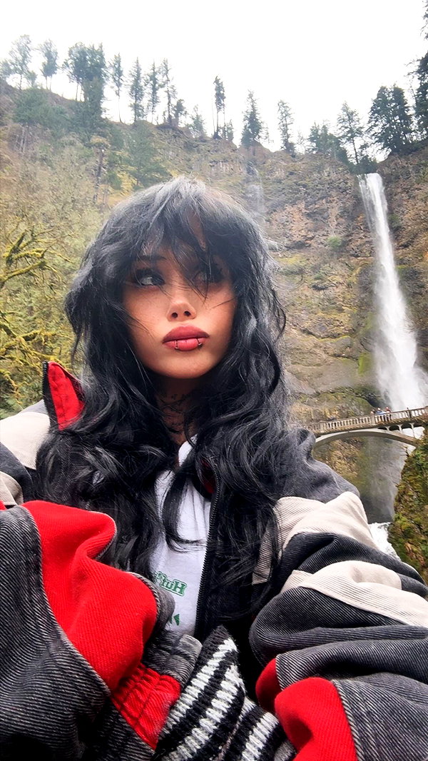zommmbri instagram image archive image