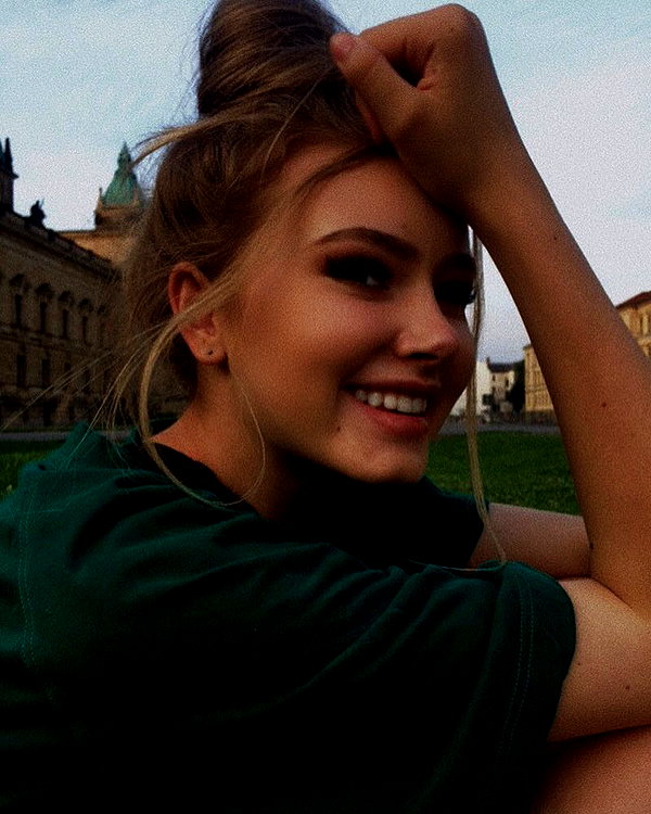 lilih instagram image archive image