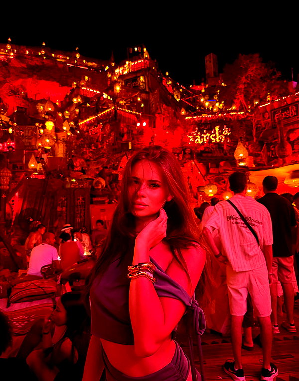 kira.timraleeva instagram image archive image