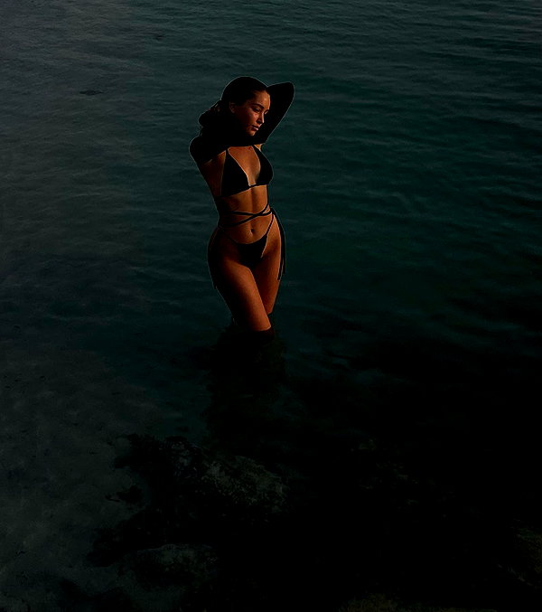 veroni22ka instagram image archive image