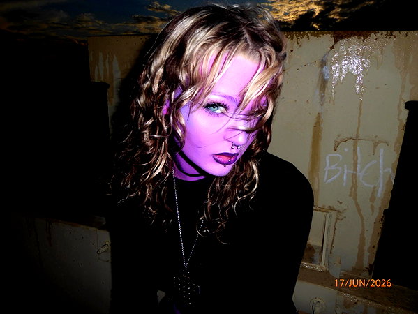 cyber.st4rz instagram image archive image