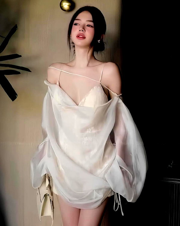 lyhythuedoxinh instagram image archive image
